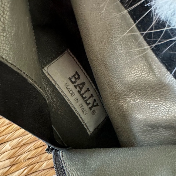 BALLY Black Leather Fur Trim Ankle Boots Made in Italy Designer Luxury Classic - Picture 7 of 12